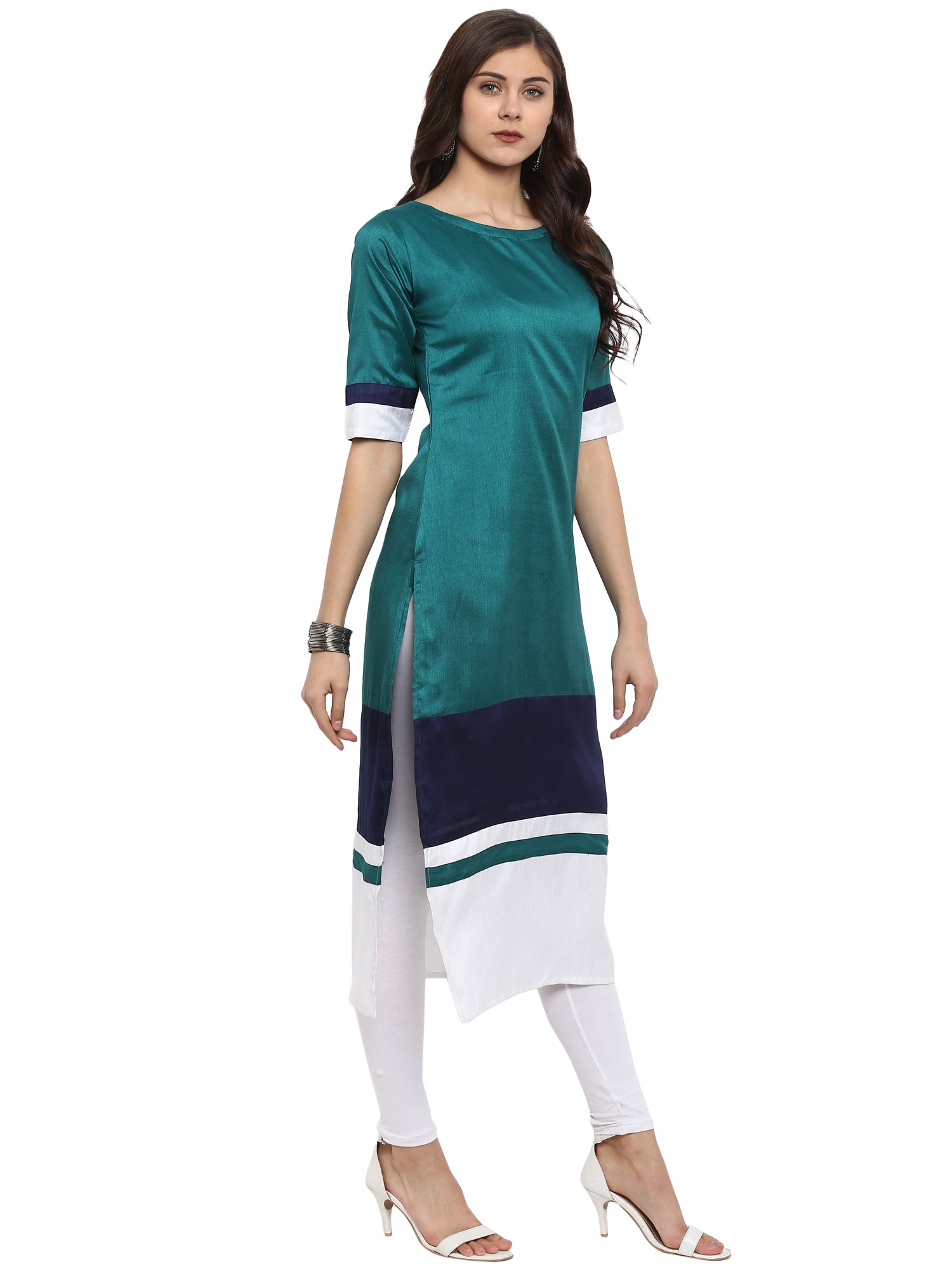 Buy online Women's Straight Kurta from Kurta Kurtis for Women by Laakhi for  ₹969 at 61% off | 2024 Limeroad.com